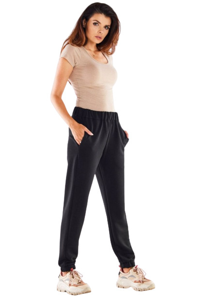 Spodnie damskie dresowe luźne bawełniane z kieszeniami czarne